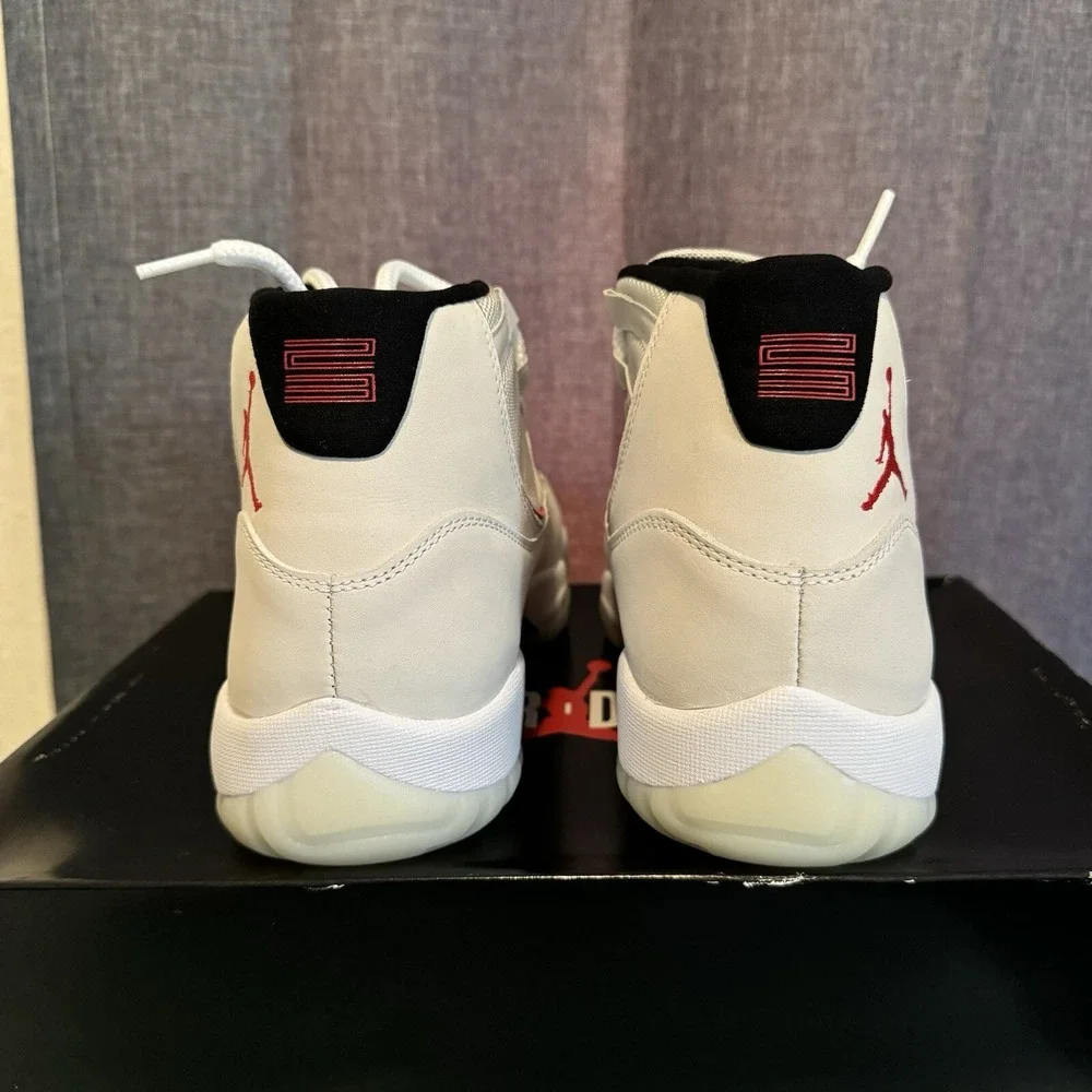 Air Jordan 11 Retro Platinum‎ Tint (2018) Size: 10.5